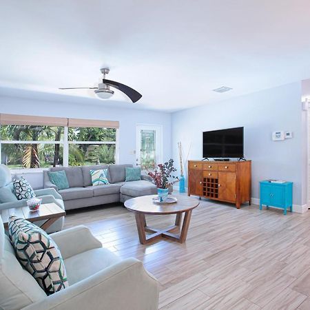 Beautiful Home With Pool And Outdoor Space เวสต์ปาล์มบีช ภายนอก รูปภาพ